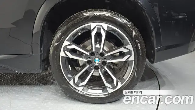 BMW X1 2023 — Şəkil 33/33