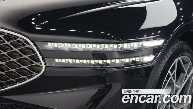 Genesis G90 2022 — Photo 24/39