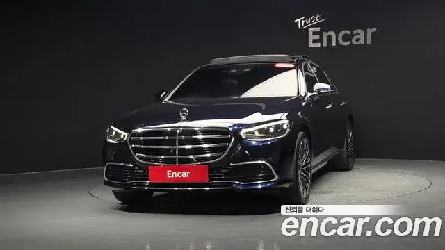 Mercedes-Benz S-Class 2022 — Photo 3/20