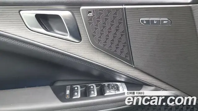 Kia K8 2025 — Şəkil 30/36