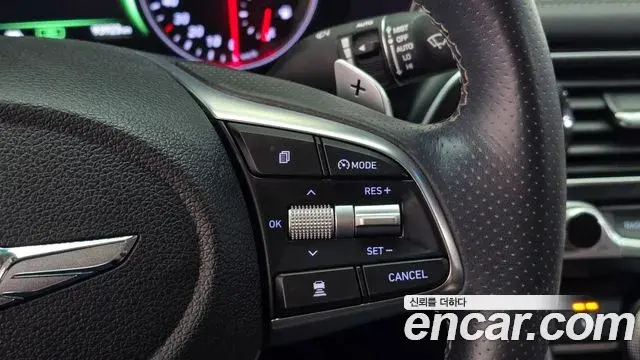 Genesis G70 2019 — ფოტო 14/20