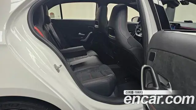 Mercedes-Benz A-Class 2025 — ფოტო 30/30
