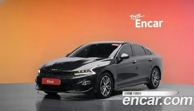 Kia K5 2023 — Фото 1/20