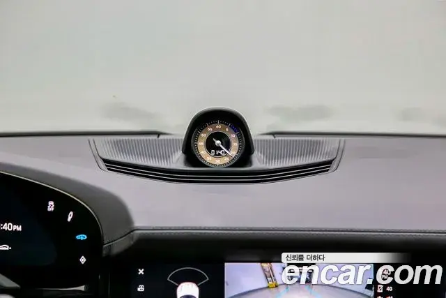 Porsche Taycan 2021 — Photo 6/20