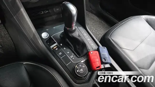 Volkswagen Tiguan 2018 — Şəkil 4/20