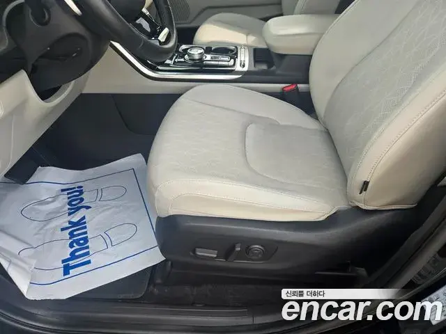 Kia Carnival 2021 — Фото 10/20