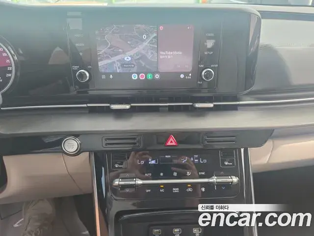 Kia Carnival 2021 — Фото 14/20
