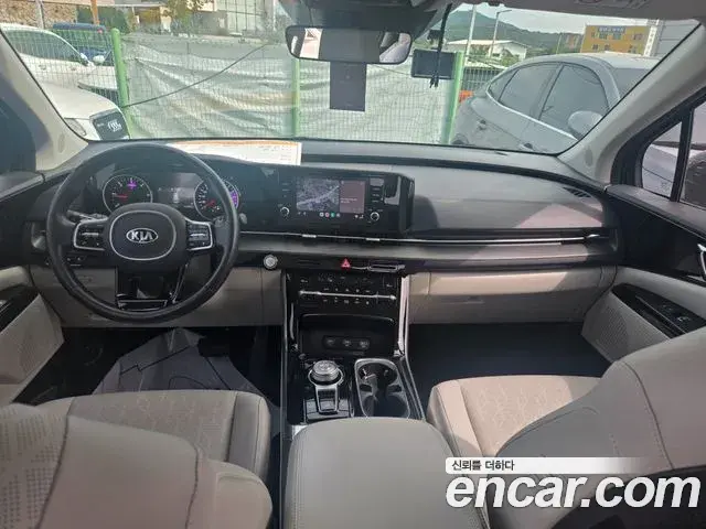 Kia Carnival 2021 — Фото 20/20