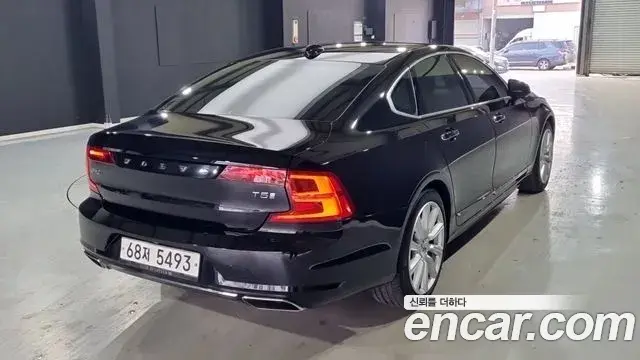 Volvo S90 2018 — Şəkil 6/18