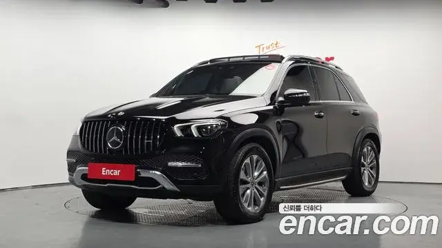 Mercedes-Benz GLE-Class 2023 — ფოტო 12/20