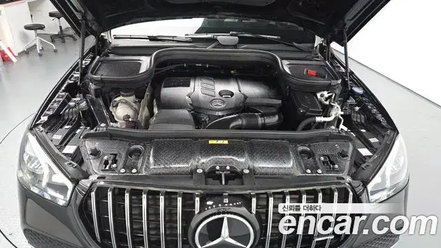 Mercedes-Benz GLE-Class 2023 — ფოტო 13/20