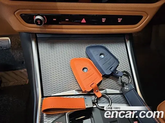 BMW 3 Series 2025 — Фото 16/20