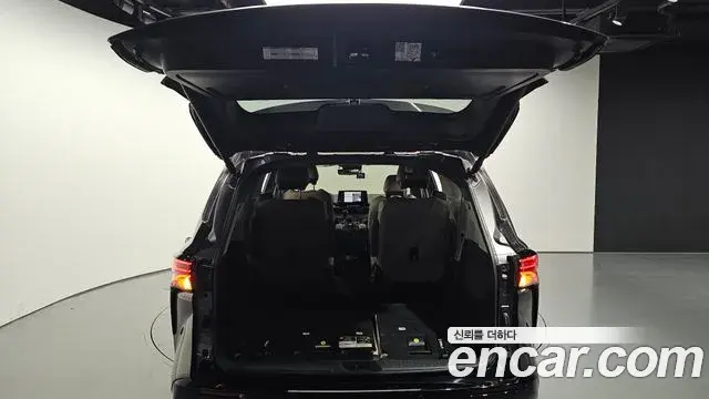 Toyota Sienna 2022 — Photo 18/38
