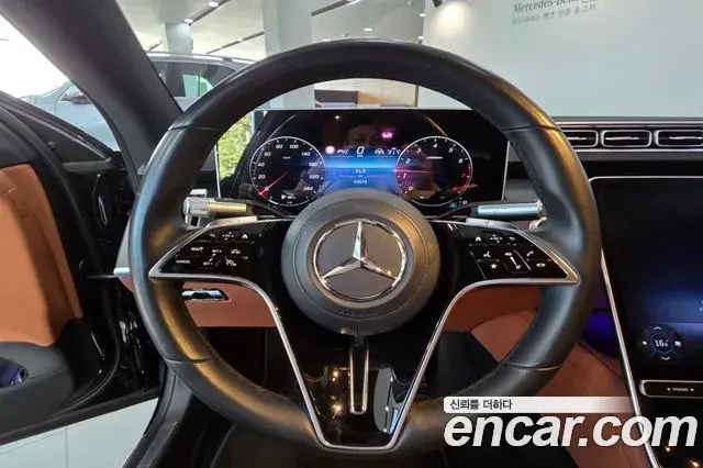 Mercedes-Benz S-Class 2023 — ფოტო 14/20