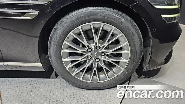 Genesis G80 2021 — Şəkil 24/31