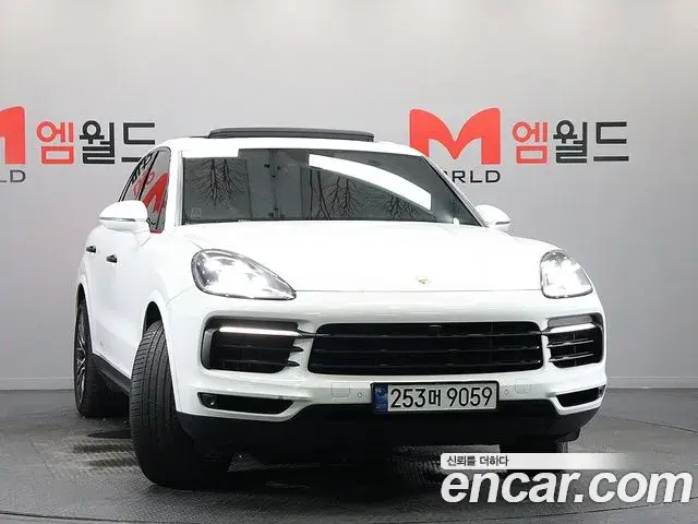 Porsche Cayenne 2019 — Фото 4/20