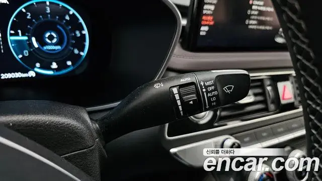 Genesis G70 2020 — Photo 10/35