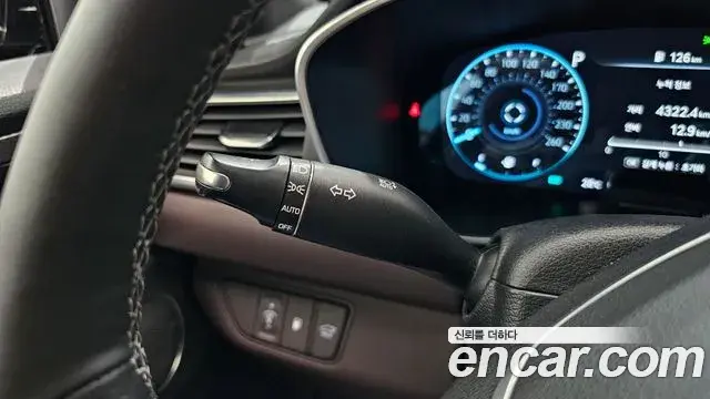 Genesis G70 2020 — Photo 9/35