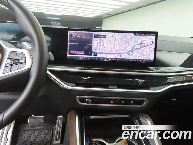 BMW X6 2024 — Photo 16/20