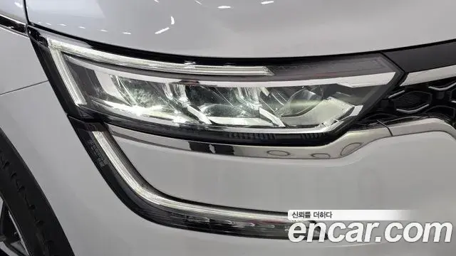 Renault Samsung QM6 2021 — Şəkil 25/32