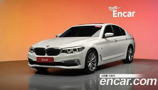 BMW 5 Series 2018 — Фото 1/20