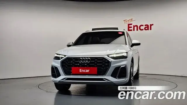 Audi Q5 2021 — Photo 19/35