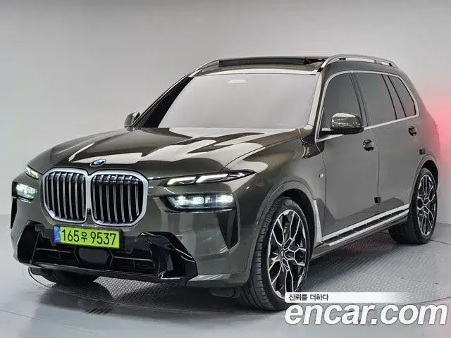 BMW X7 2024 — Photo 6/20