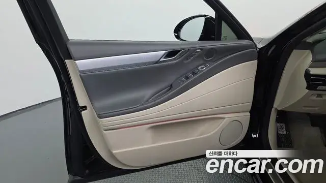 Genesis G80 2024 — ფოტო 28/30