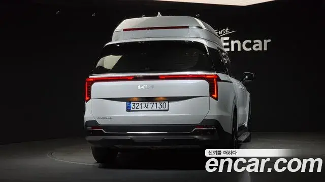 Kia Carnival 2024 — ფოტო 6/39