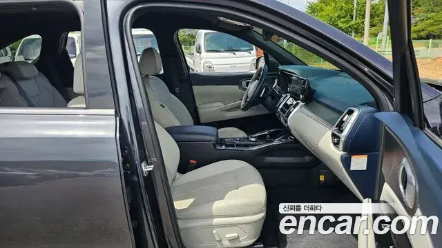Kia Sorento 2023 — Фото 11/20