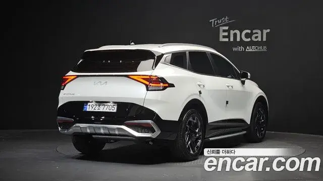 Kia Sportage 2024 — ფოტო 4/30