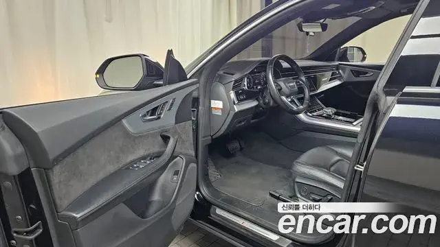 Audi Q7 2020 — Photo 10/20