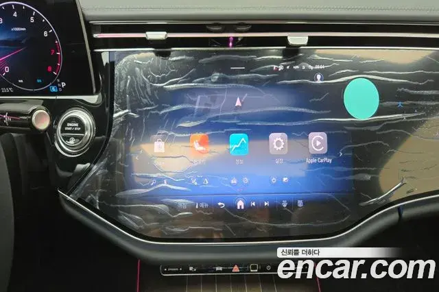 Mercedes-Benz E-Class 2025 — Photo 2/20