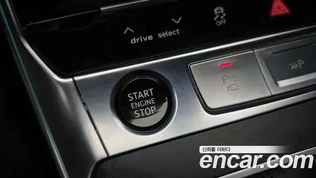 Audi A6 2021 — Photo 18/37