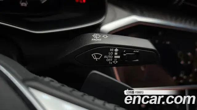 Audi A6 2021 — Photo 14/37