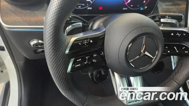 Mercedes-Benz GLC-Class 2025 — Фото 17/20