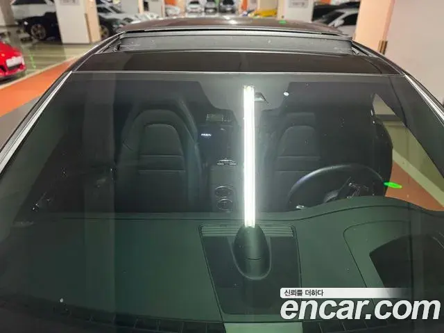 Porsche Panamera 2023 — Photo 18/20