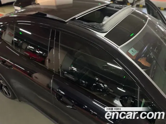 Porsche Panamera 2023 — Photo 19/20