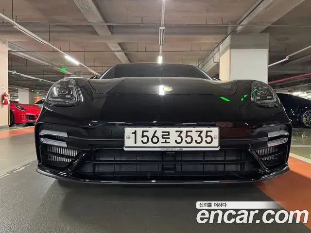 Porsche Panamera 2023 — Photo 10/20