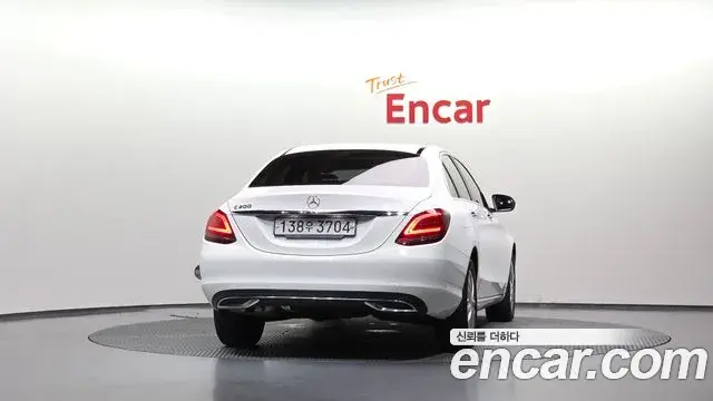 Mercedes-Benz C-Class 2020 — Фото 4/20