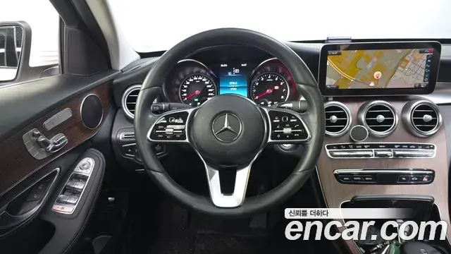 Mercedes-Benz C-Class 2020 — Фото 13/20
