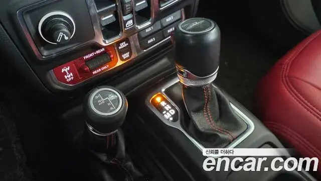 Jeep Gladiator 2021 — Şəkil 9/14