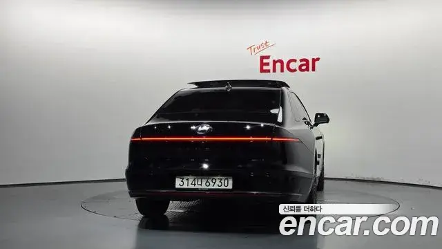 Hyundai Grandeur Hybrid 2025 — Şəkil 9/36