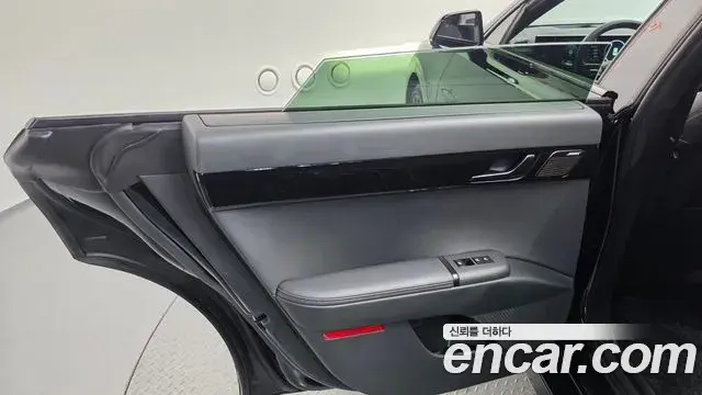 Hyundai Grandeur Hybrid 2025 — Şəkil 18/36
