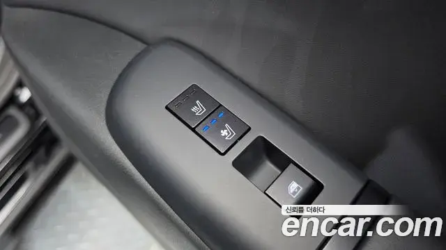 Hyundai Grandeur Hybrid 2025 — Şəkil 33/36