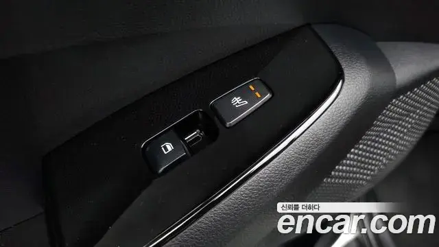 Kia Seltos 2023 — Şəkil 22/30