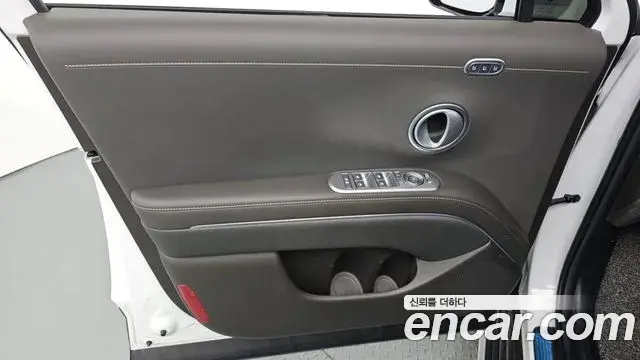 Hyundai Palisade 2025 — Photo 9/38