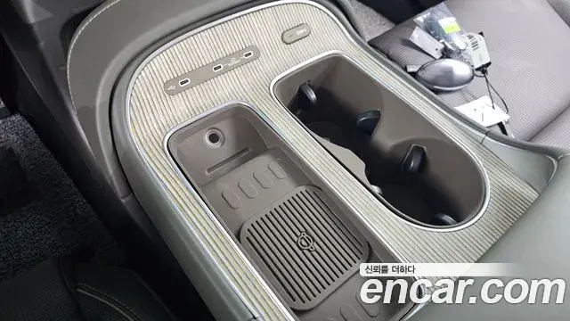Hyundai Palisade 2025 — Photo 16/38