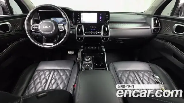 Kia Sorento 2022 — Photo 14/20