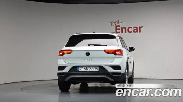 Volkswagen T-Roc 2021 — Şəkil 3/32